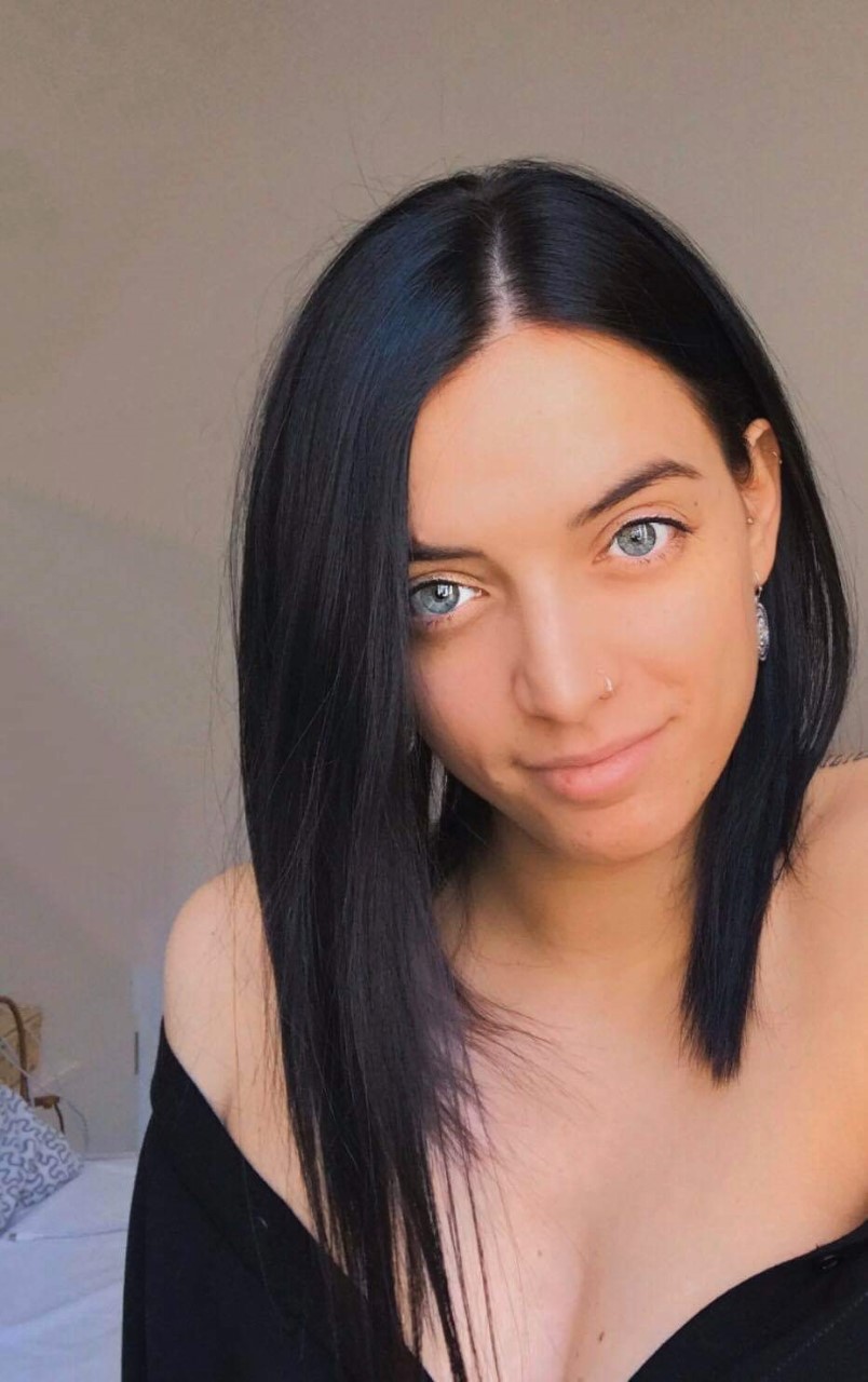 Elisa Vari